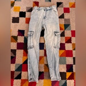 Zara kids cargo pants size 11-12, light wash denim
